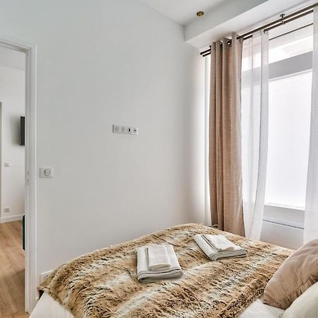 Newly Renovated ! Stunning 2Br Apt In The Heart Of Paris 15 Exterior photo