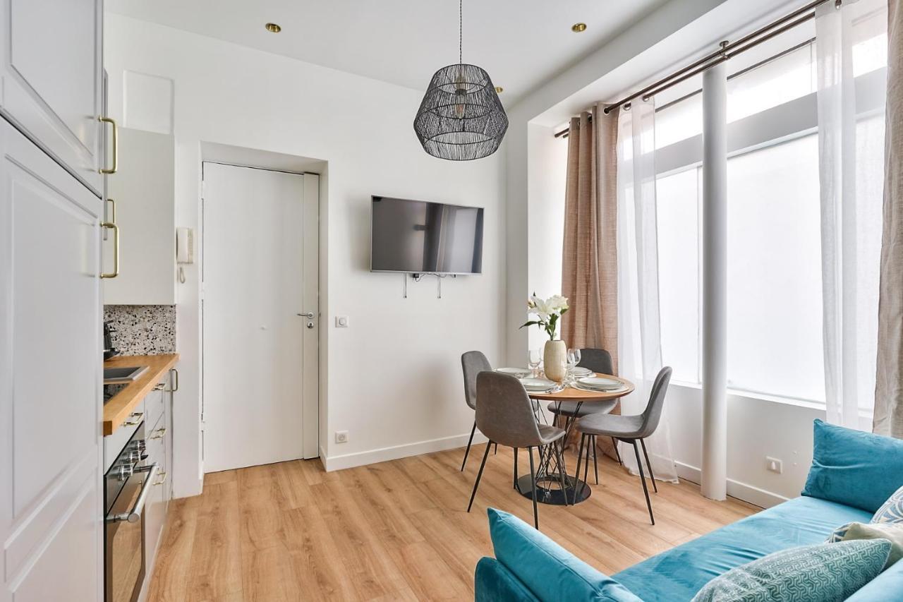 Newly Renovated ! Stunning 2Br Apt In The Heart Of Paris 15 Exterior photo